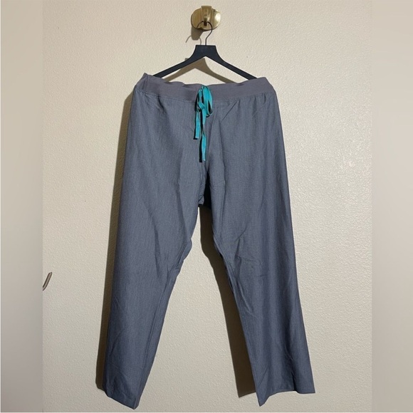Figs Pants - Figs Women's Gray scrubs with Teal Drawstring